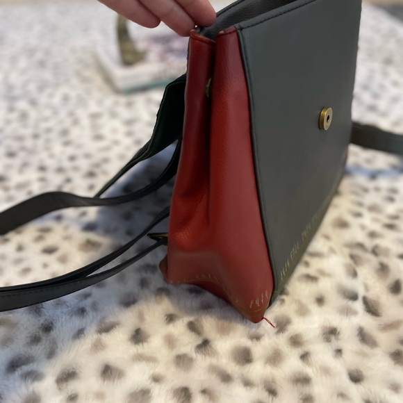 SOLD Backpack 🤍✌🏻 - Picture 5 of 7